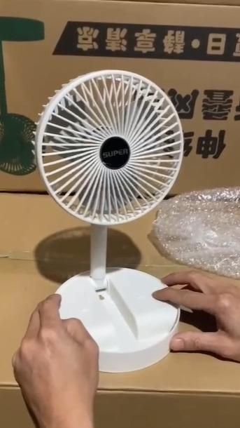 Rechargeable Adjustable Folding Telescopic Table Fan